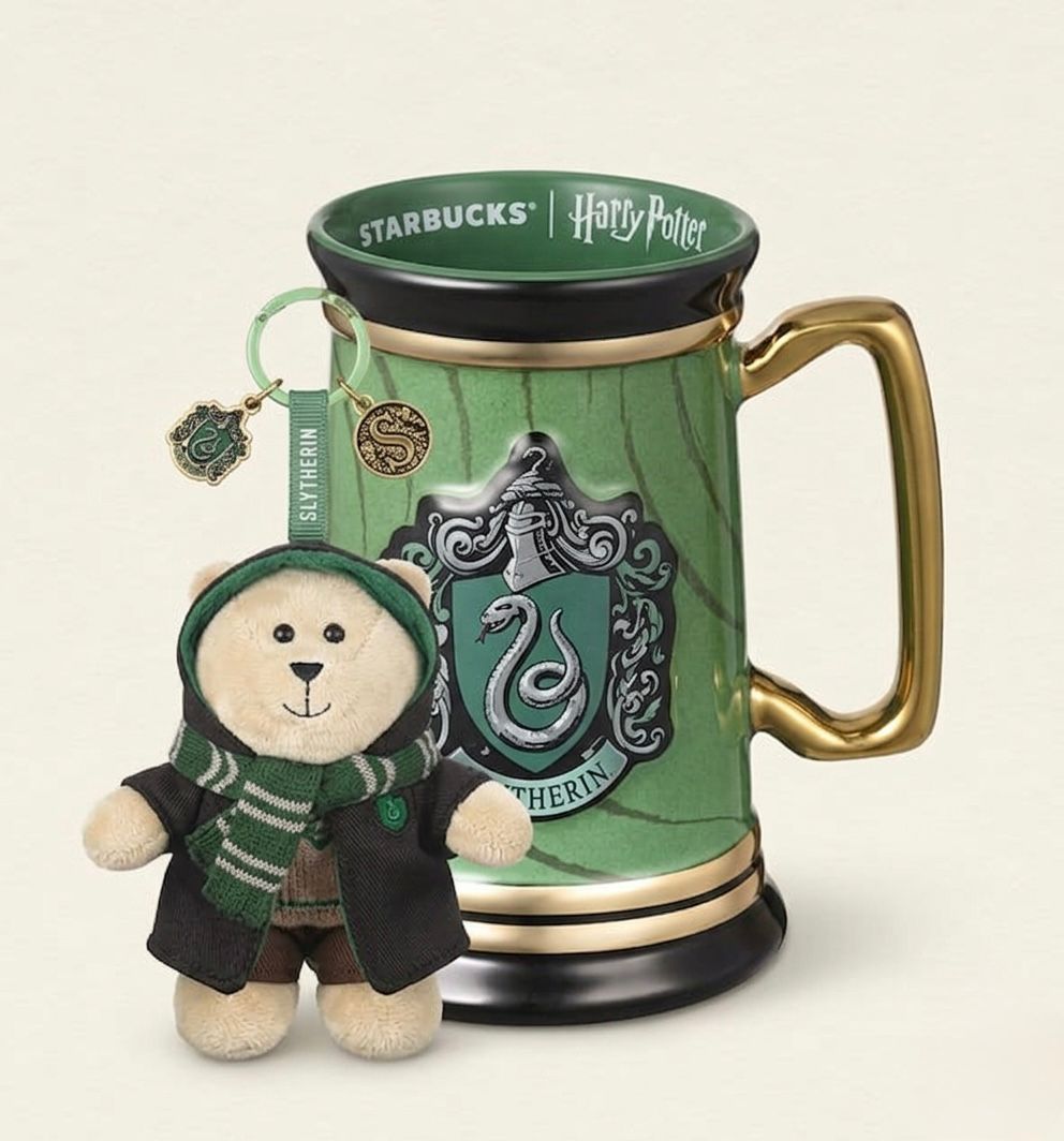 Harry Potter x Starbucks Color-Changing Mug ☕✨